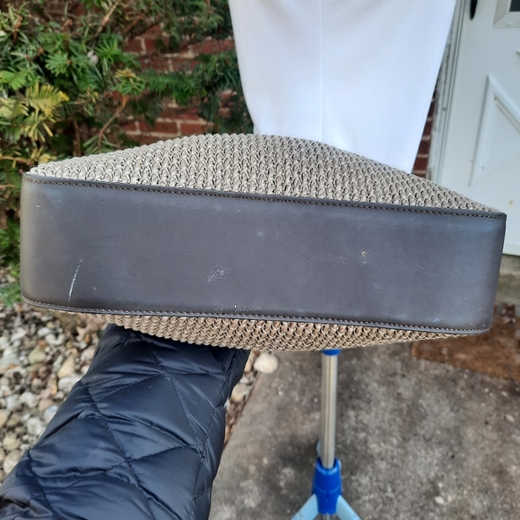 Vintage Y2K Nine West Woven Hobo Shoulder Bag Purse Taupe Retro Boho - Picture 3 of 12